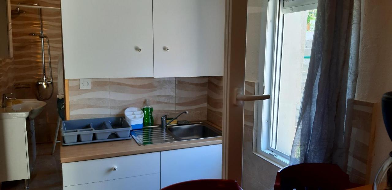 Apartment "Mislav" Gornji Karin Ngoại thất bức ảnh
