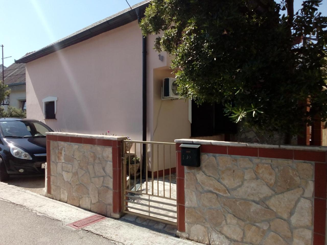 Apartment "Mislav" Gornji Karin Ngoại thất bức ảnh