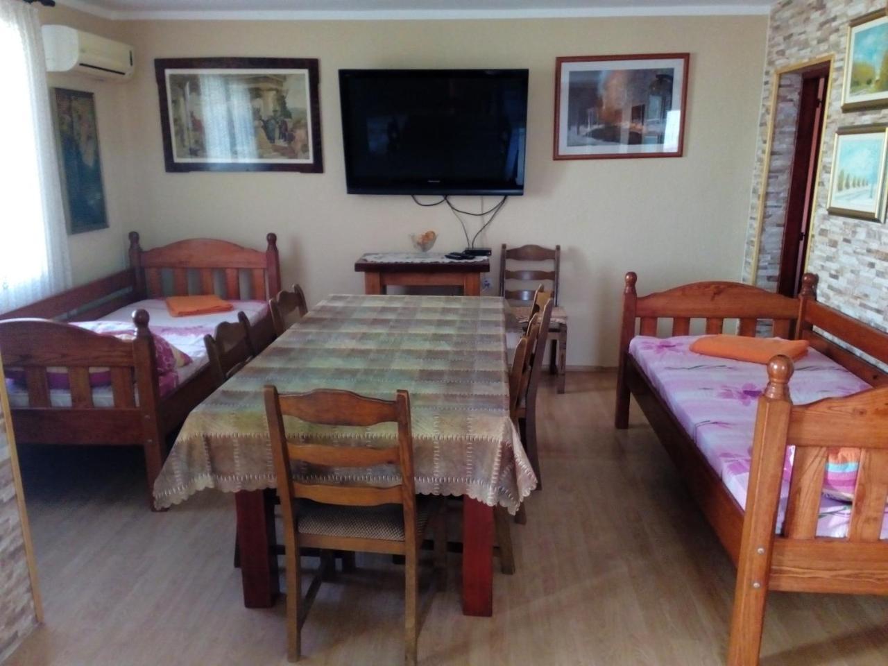Apartment "Mislav" Gornji Karin Ngoại thất bức ảnh
